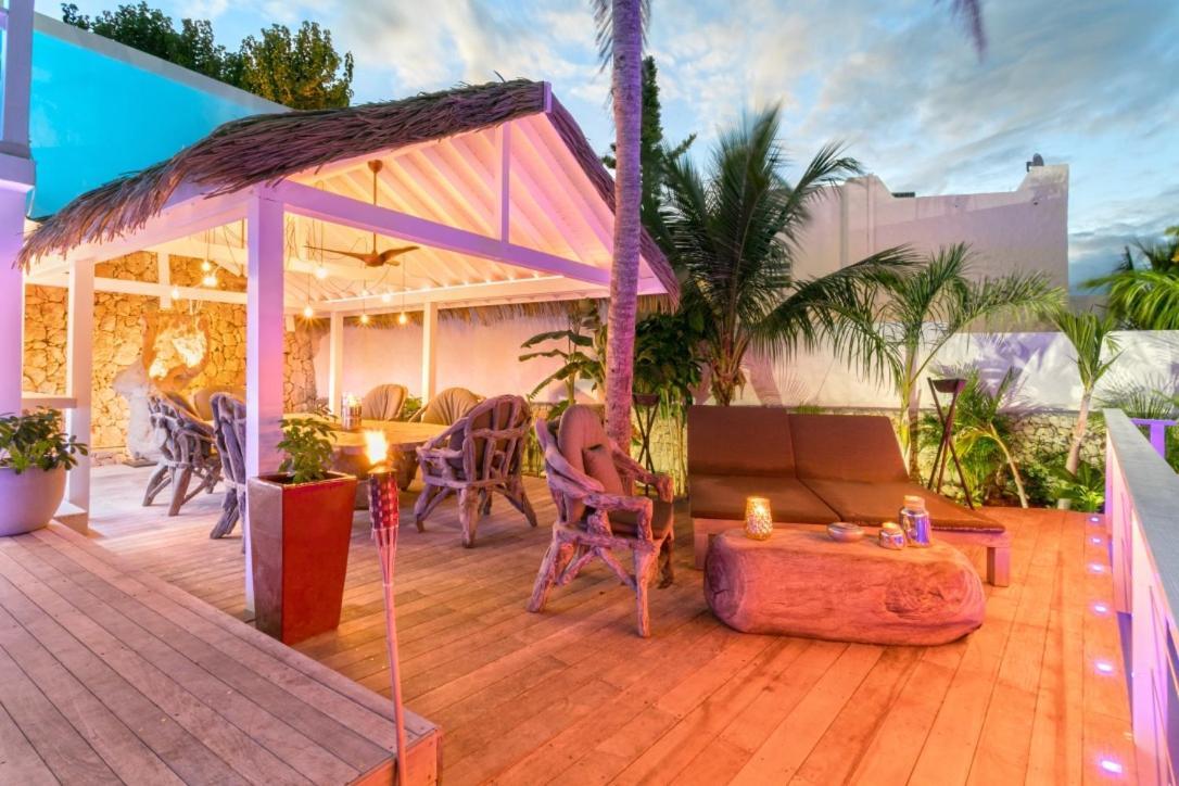 Villa Blue Lagoon Suite Apartment Lowlands Bagian luar foto