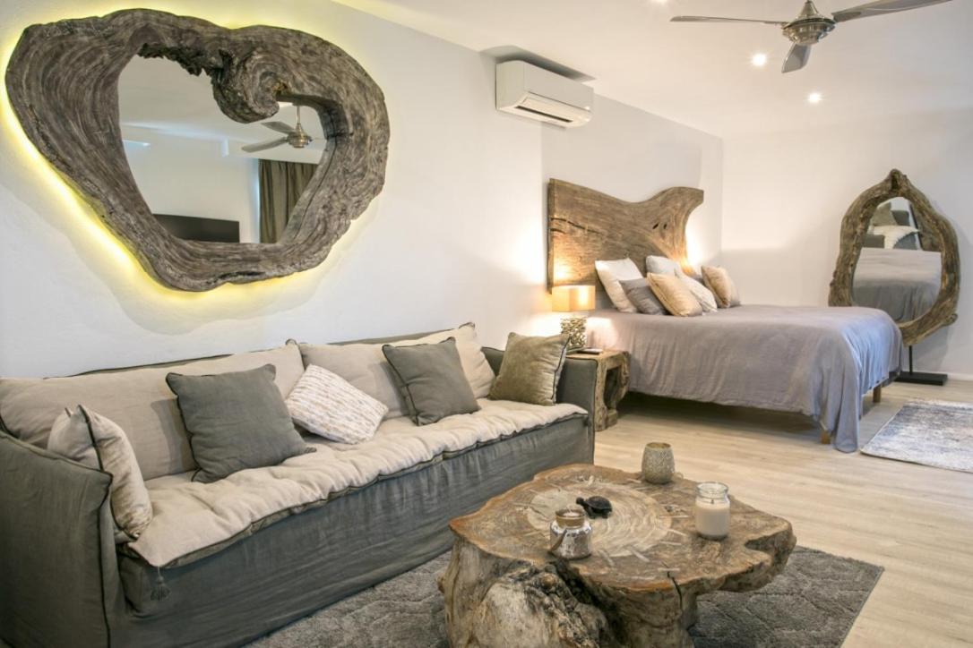 Villa Blue Lagoon Suite Apartment Lowlands Bagian luar foto