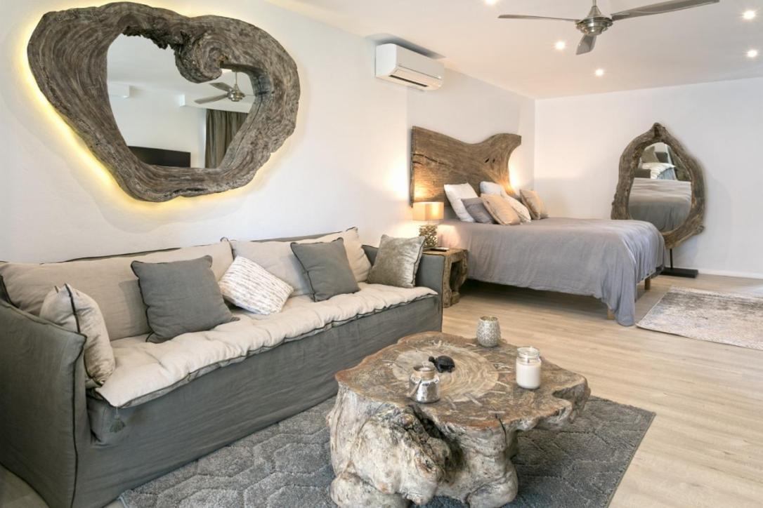 Villa Blue Lagoon Suite Apartment Lowlands Bagian luar foto