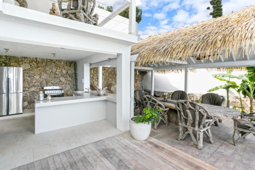 Villa Blue Lagoon Suite Apartment Lowlands Bagian luar foto